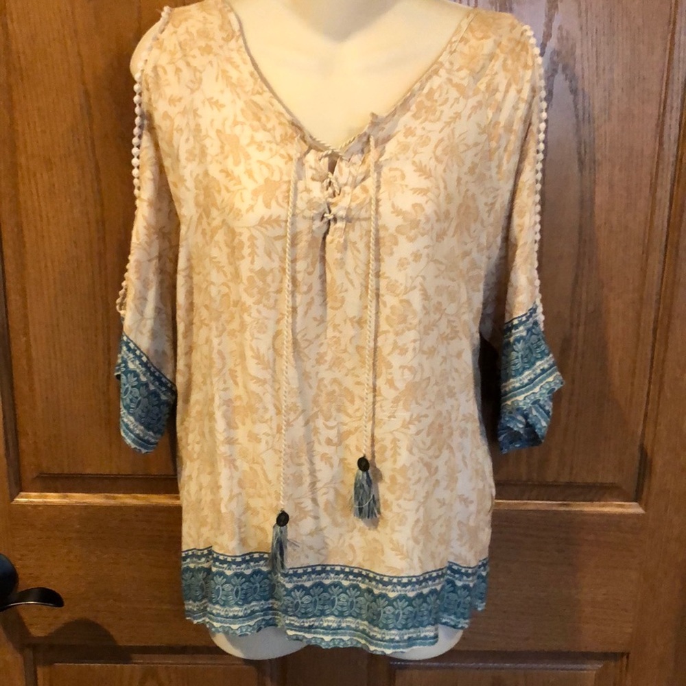 Democracy Cold Shoulder Teal/Tan Top, Sz M, NWOT